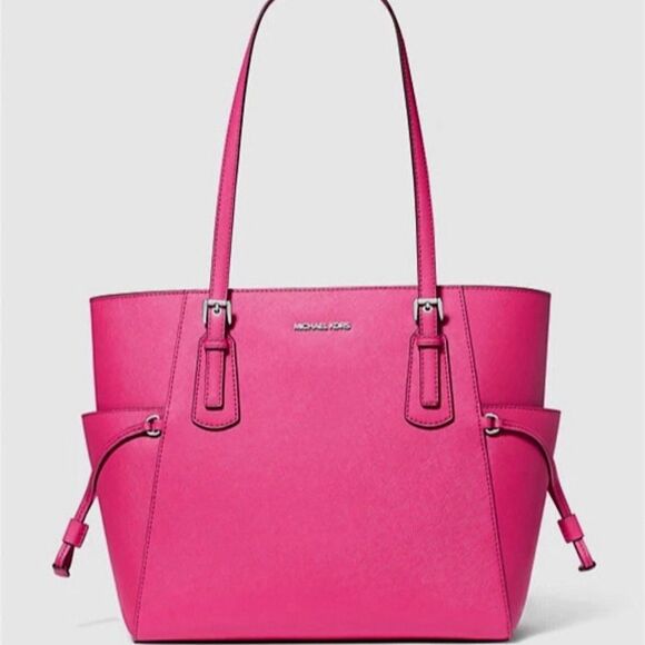 New Michael Kors Voyager Large Saffiano Leather Tote Dragonfruit - Picture 1 of 3